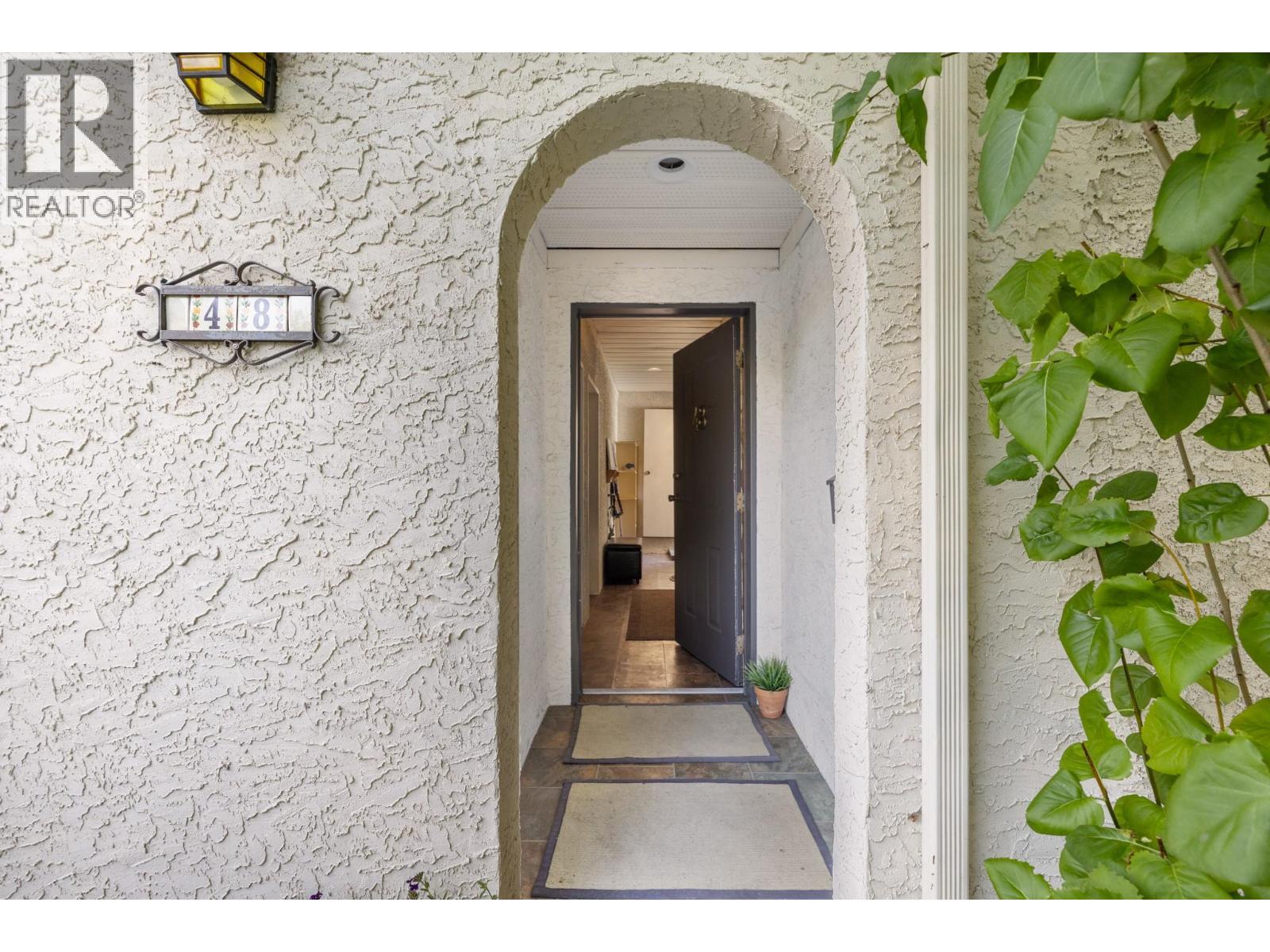  48 Caramillo Road, Kelowna