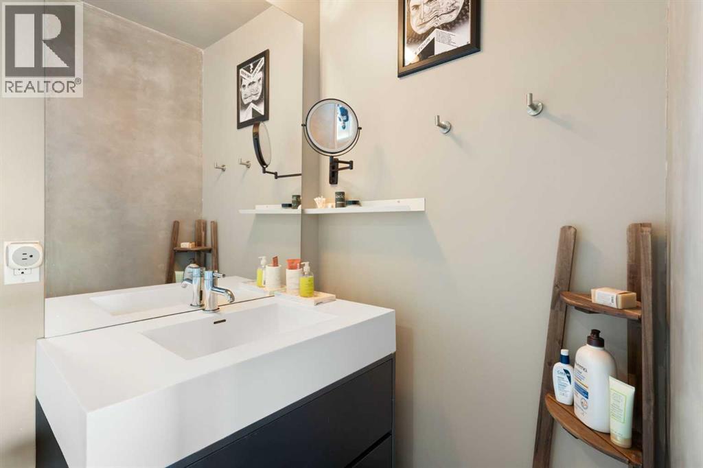 Single Family House for Sale in   Inglewood Park SE Inglewood Calgary 