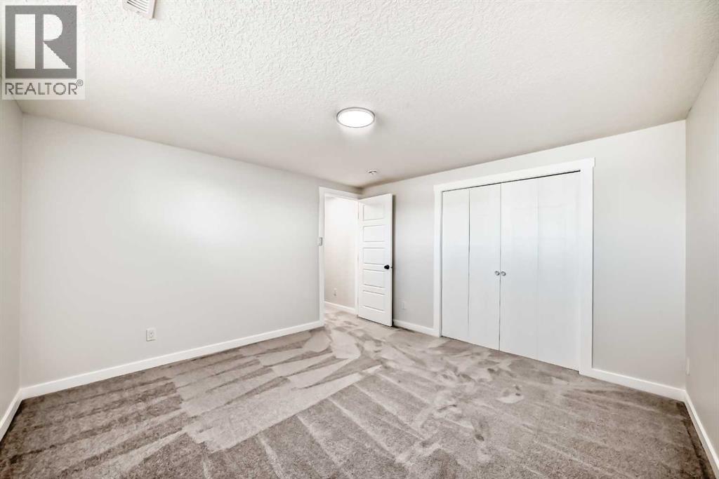 Single Family House Bi-level for Sale in   Street SW Southwood Calgary 