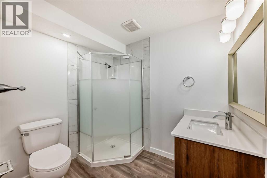 Single Family House Bi-level for Sale in   Street SW Southwood Calgary 