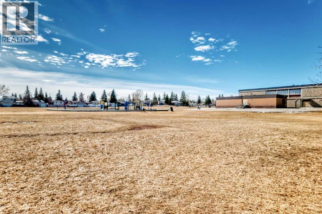 Single Family House Bi-level for Sale in   Street SW Southwood Calgary 