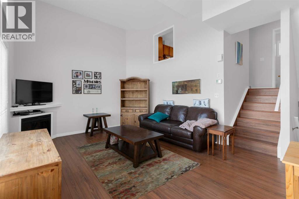 Single Family House 3 Level for Sale in  Hidden Creek Cove NW Hidden Valley Calgary 