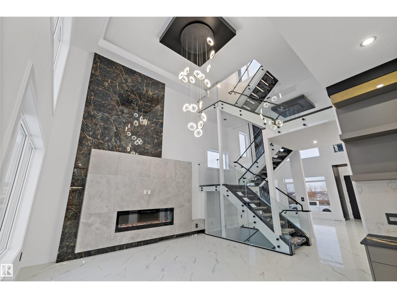 669 FRASER VISTA VS NW, Edmonton