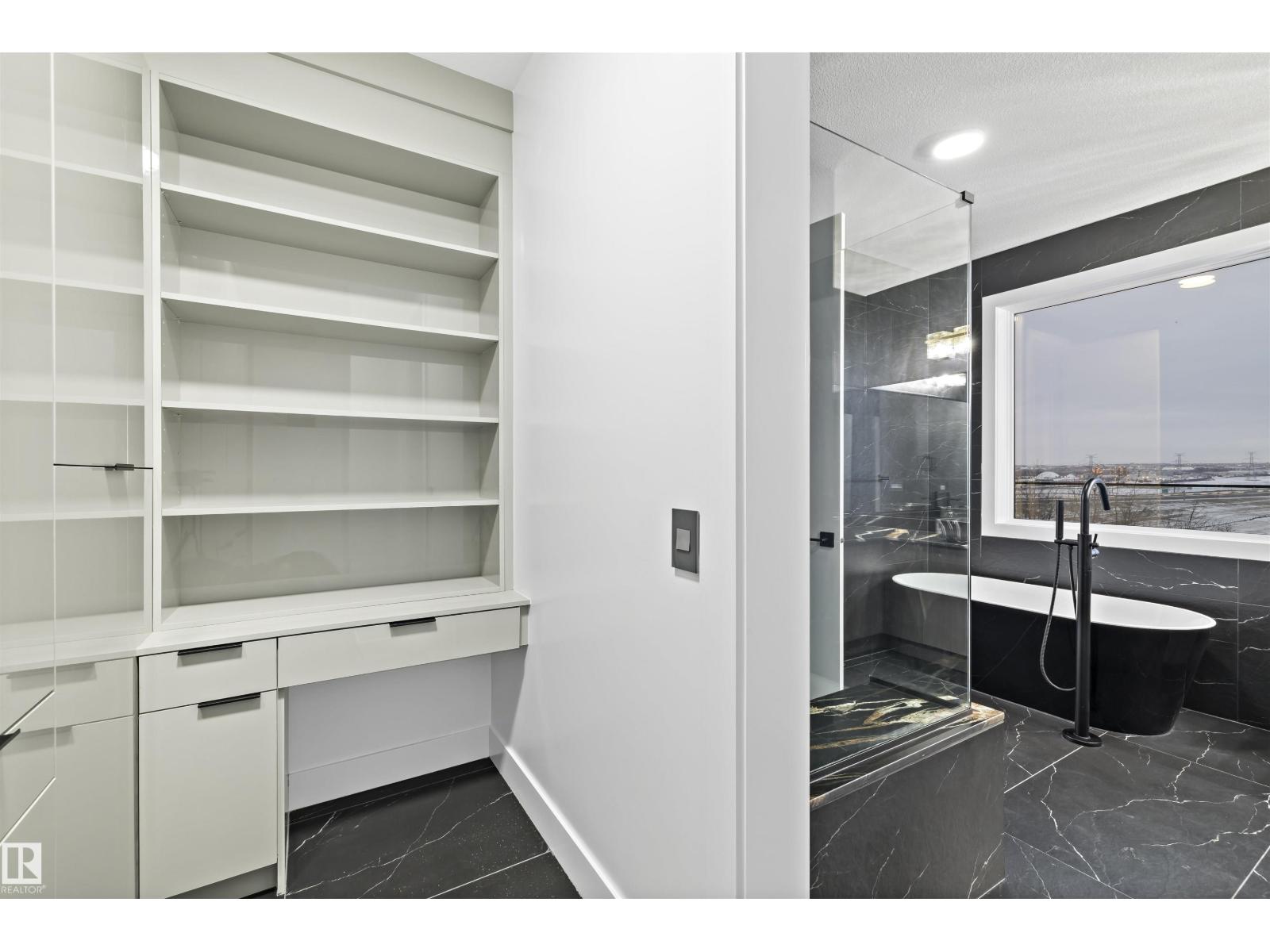 669 FRASER VISTA VS NW, Edmonton