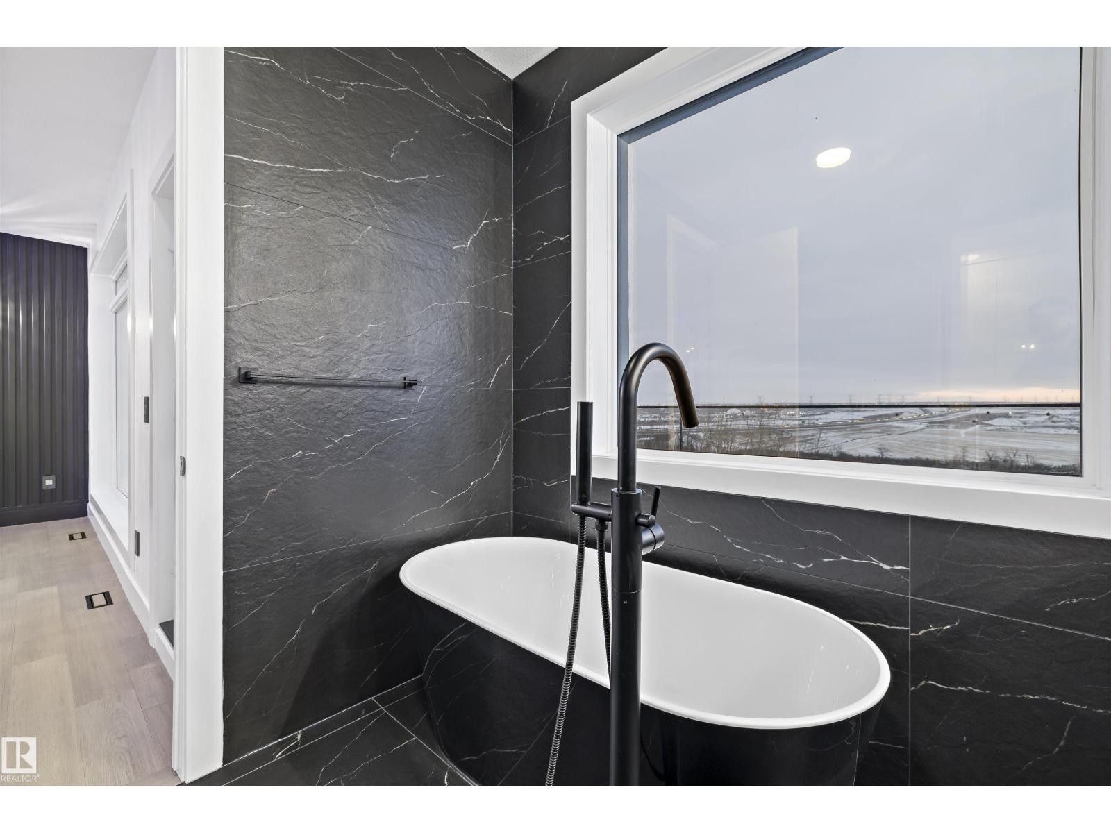 669 FRASER VISTA VS NW, Edmonton