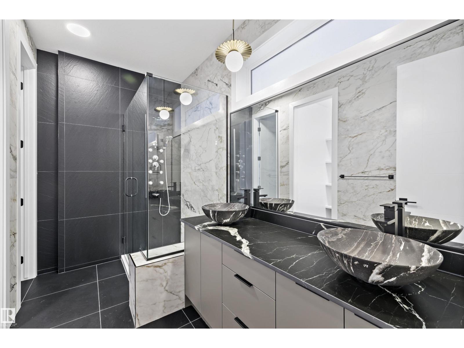 669 FRASER VISTA VS NW, Edmonton