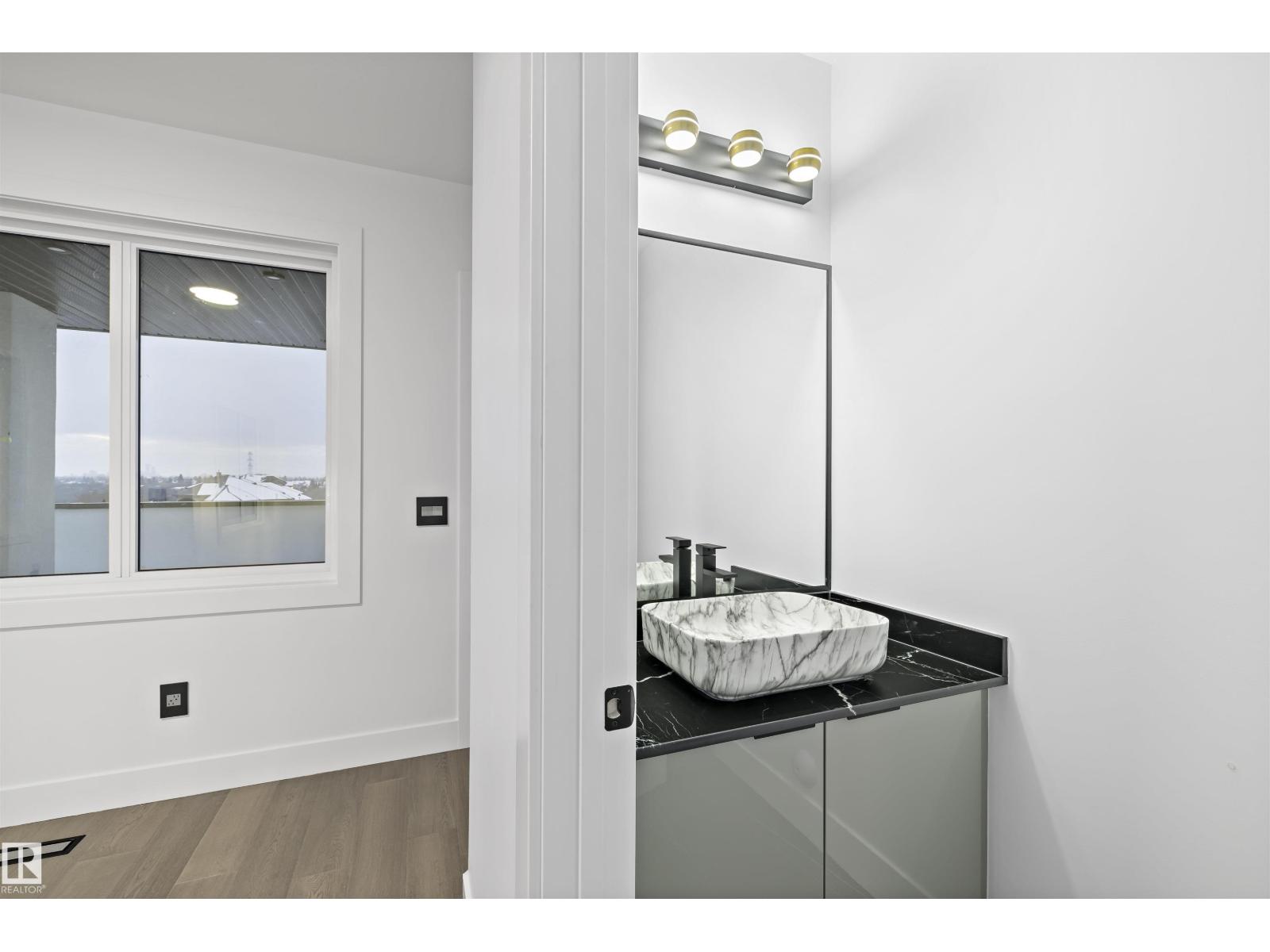 669 FRASER VISTA VS NW, Edmonton