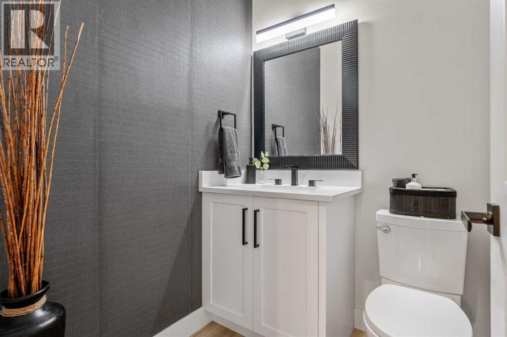 Single Family House for Sale in  Chaparral Ravine View SE Chaparral Calgary 