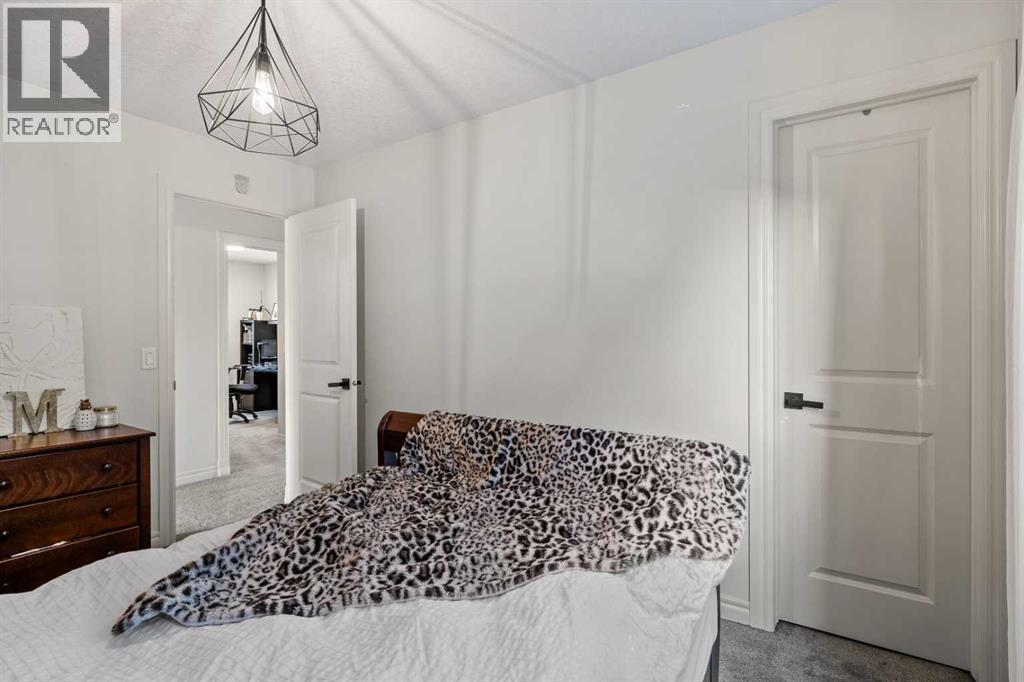 Single Family House for Sale in  Chaparral Ravine View SE Chaparral Calgary 