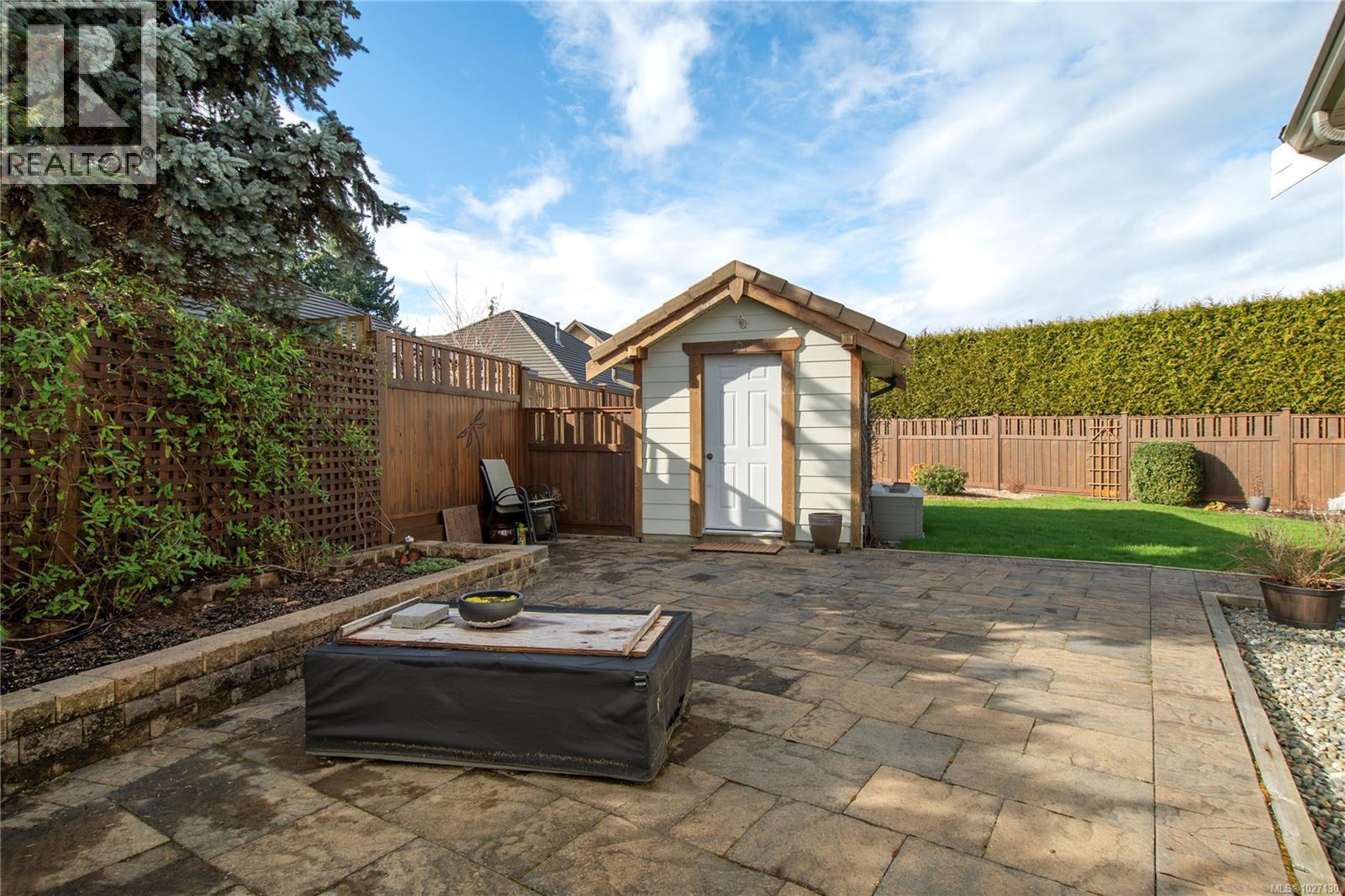 1856 CARDIFF CRES - 39