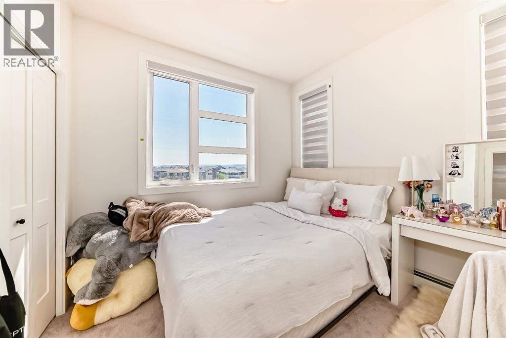 Single Family House for Sale in   Lucas Way NW Livingston Calgary 