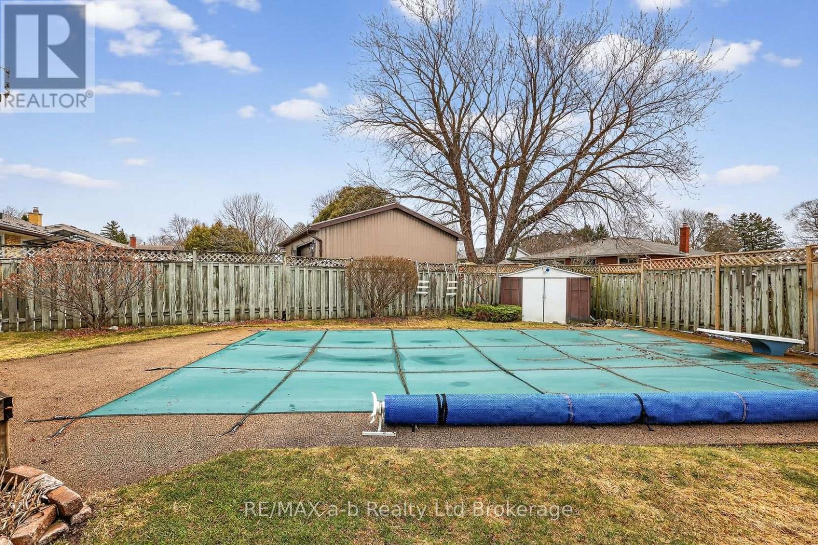 23 GLENN AVENUE - 6