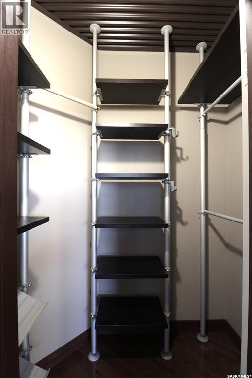 #302 1275 BROAD STREET - 23