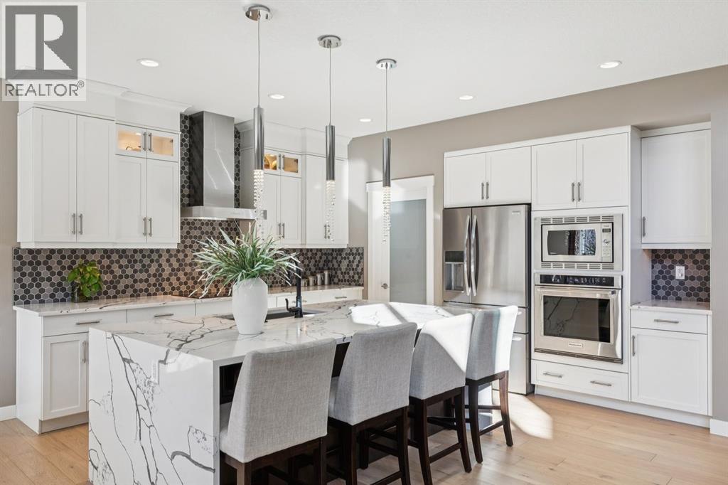 Single Family House for Sale in  Aspen Vista Way SW Aspen Woods Calgary 