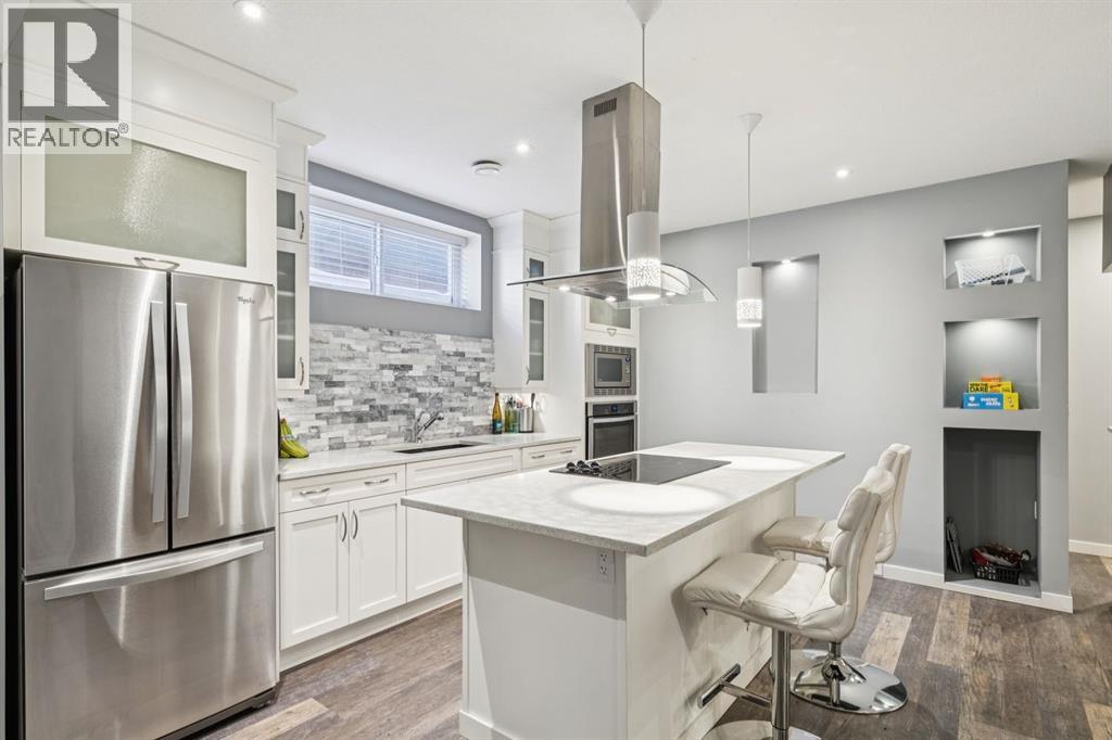 Single Family House for Sale in  Aspen Vista Way SW Aspen Woods Calgary 