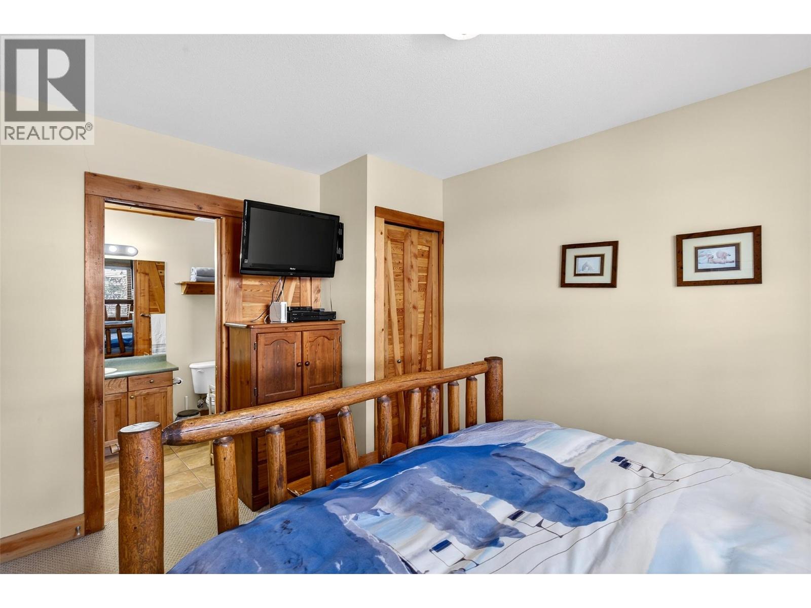 201 295 Raven Ridge Road, Big White