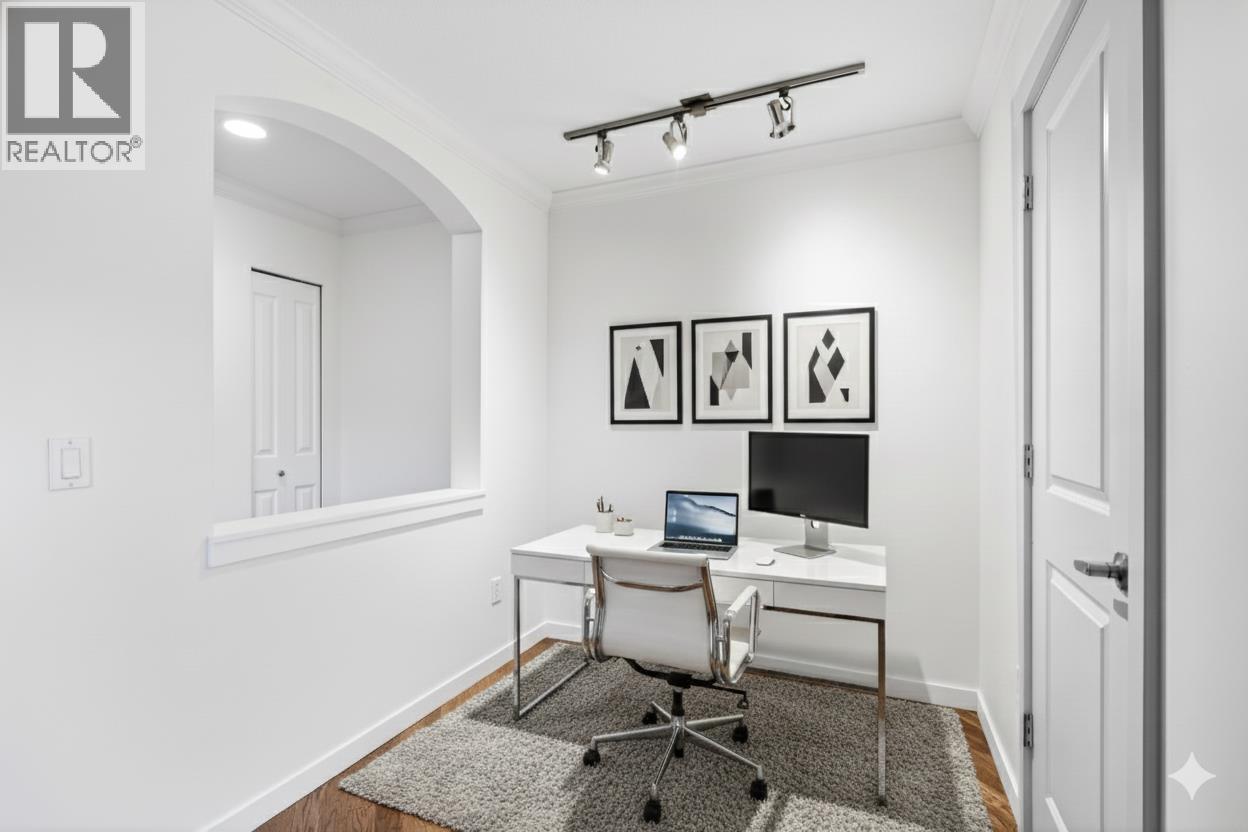 408 300 KLAHANIE DRIVE, Port Moody