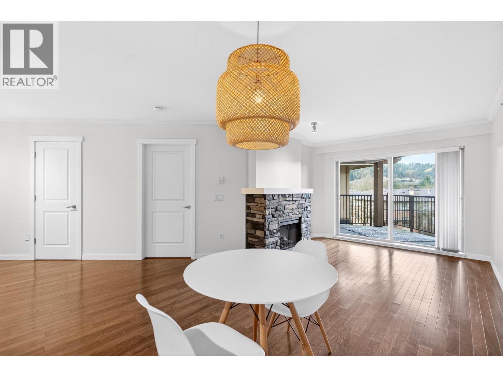 408 300 KLAHANIE DRIVE, Port Moody