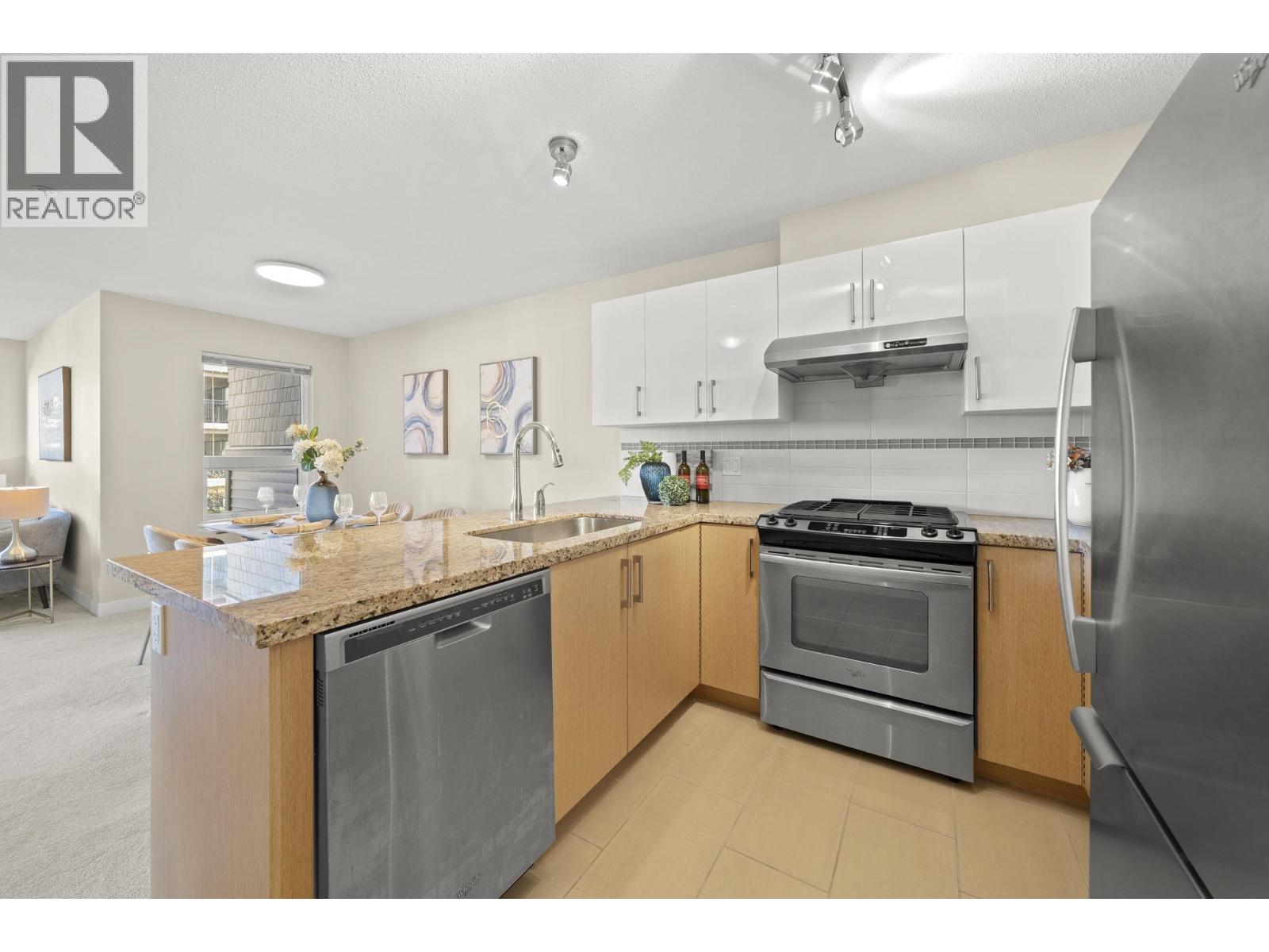 #236-6828 ECKERSLEY Road, Richmond