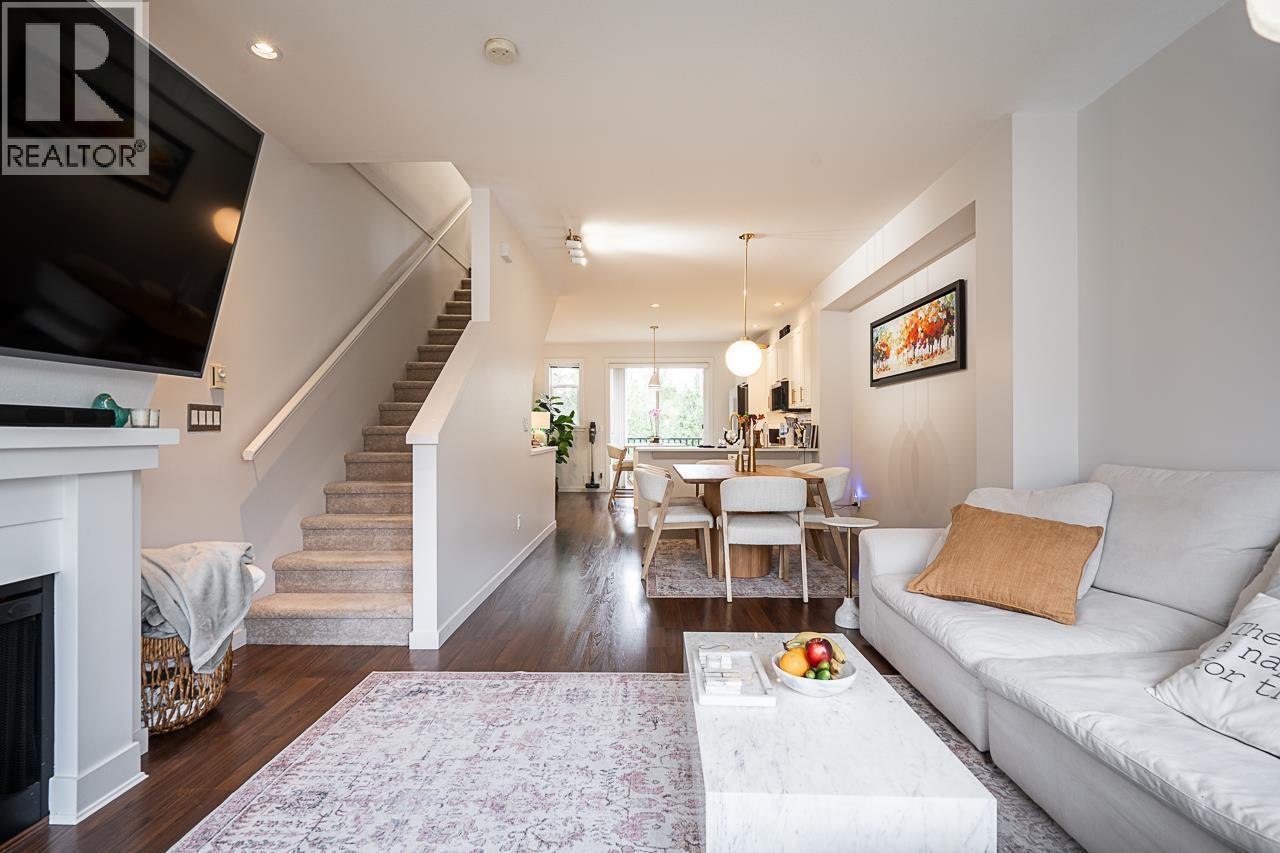 15 1245 HOLTBY STREET, Coquitlam