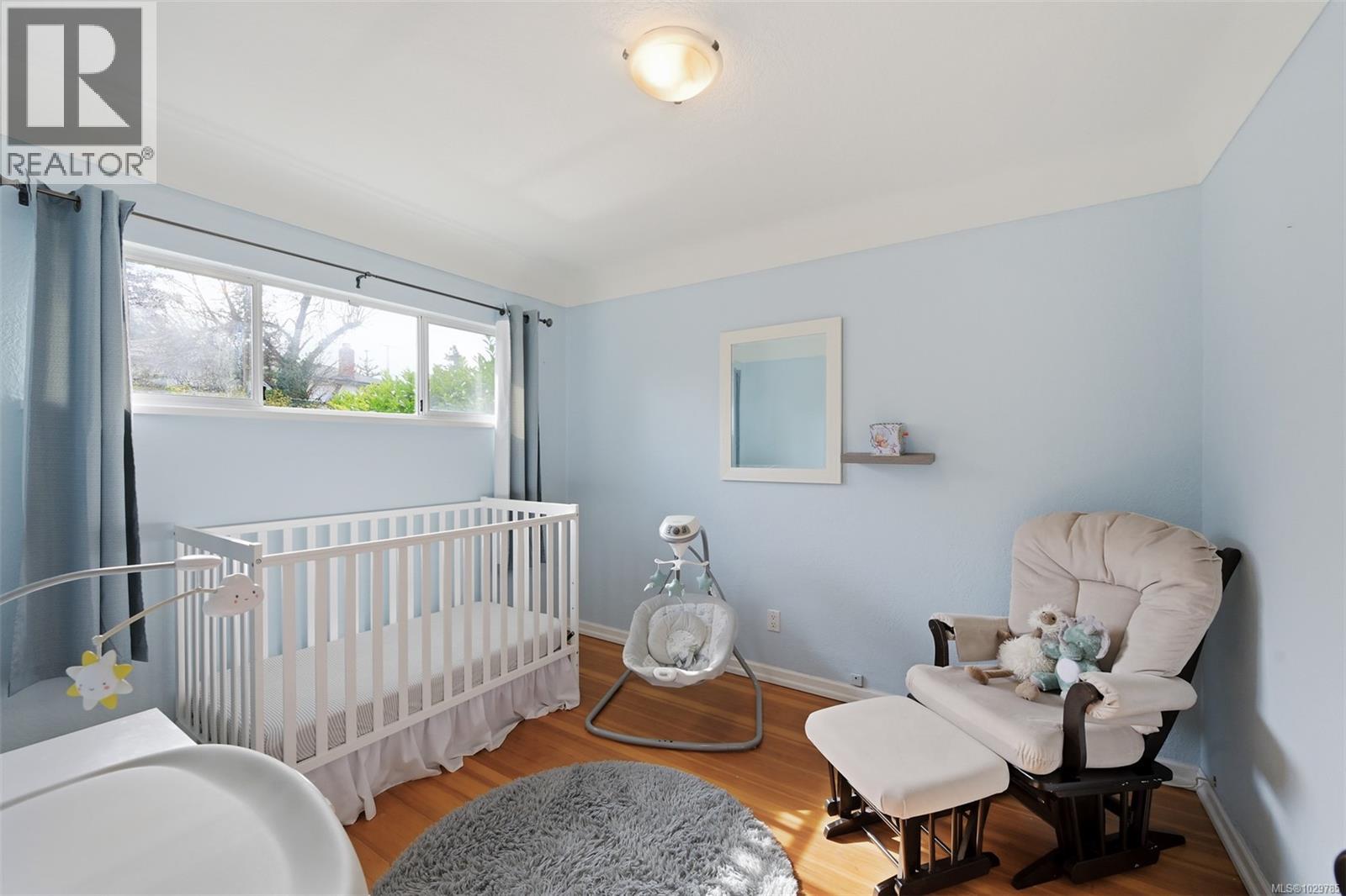  3855 Seaton Street, Saanich