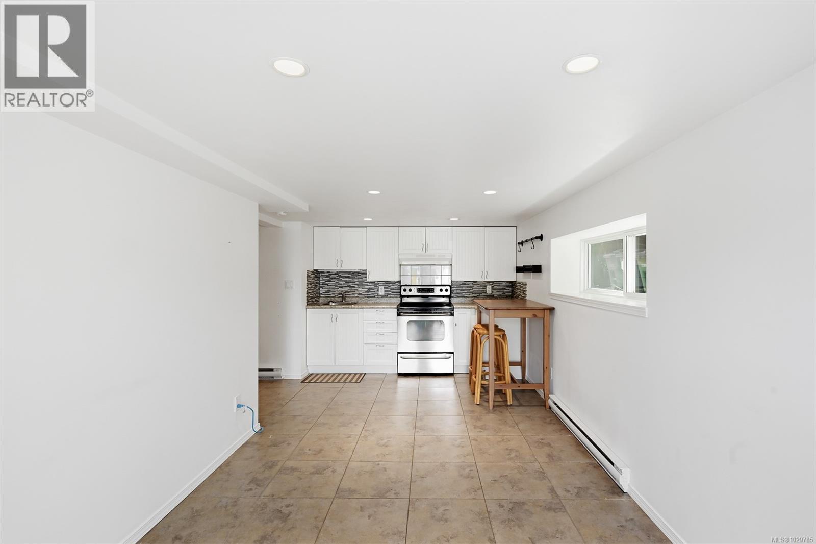  3855 Seaton Street, Saanich