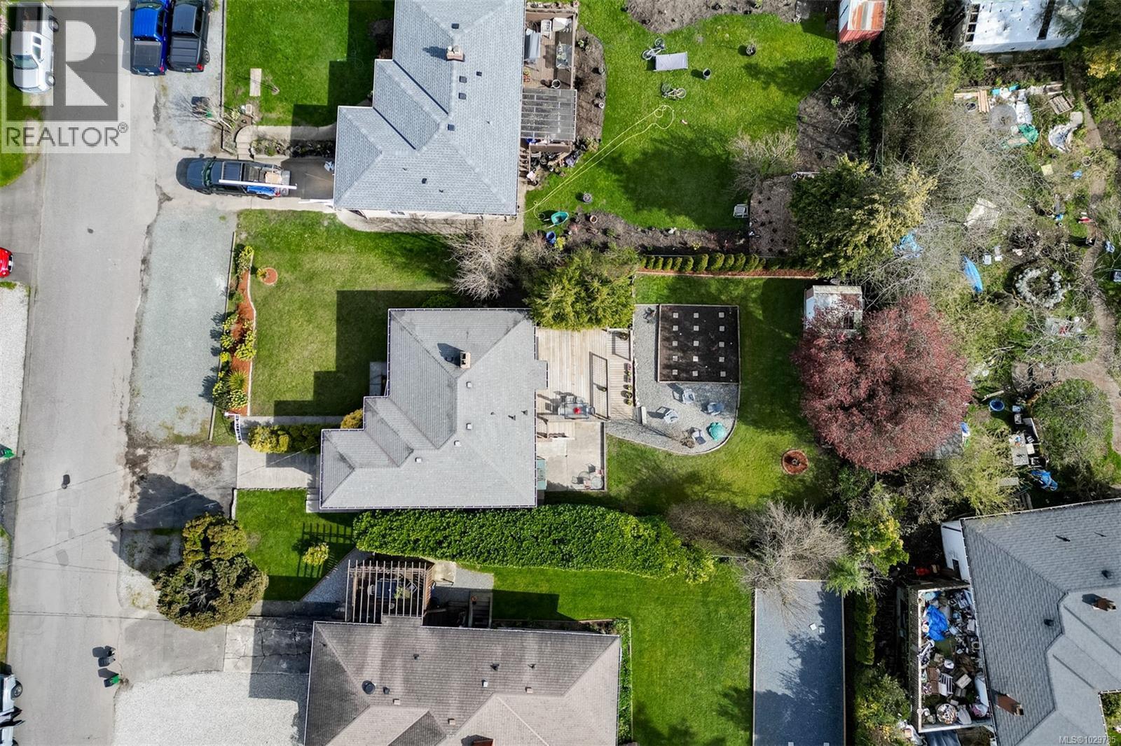  3855 Seaton Street, Saanich