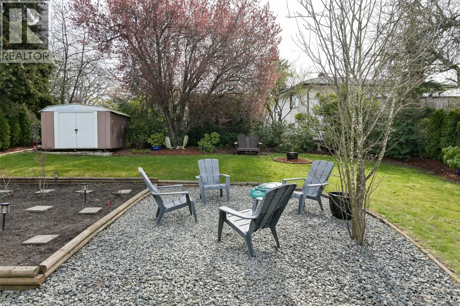  3855 Seaton Street, Saanich