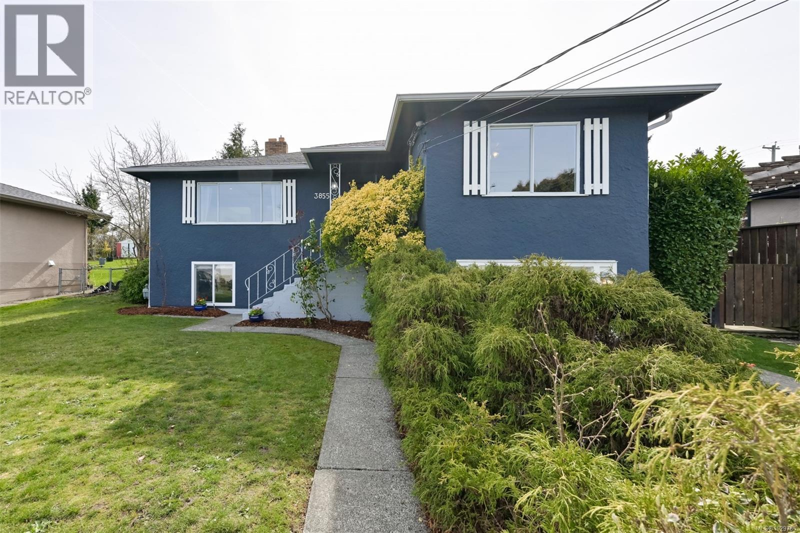  3855 Seaton Street, Saanich