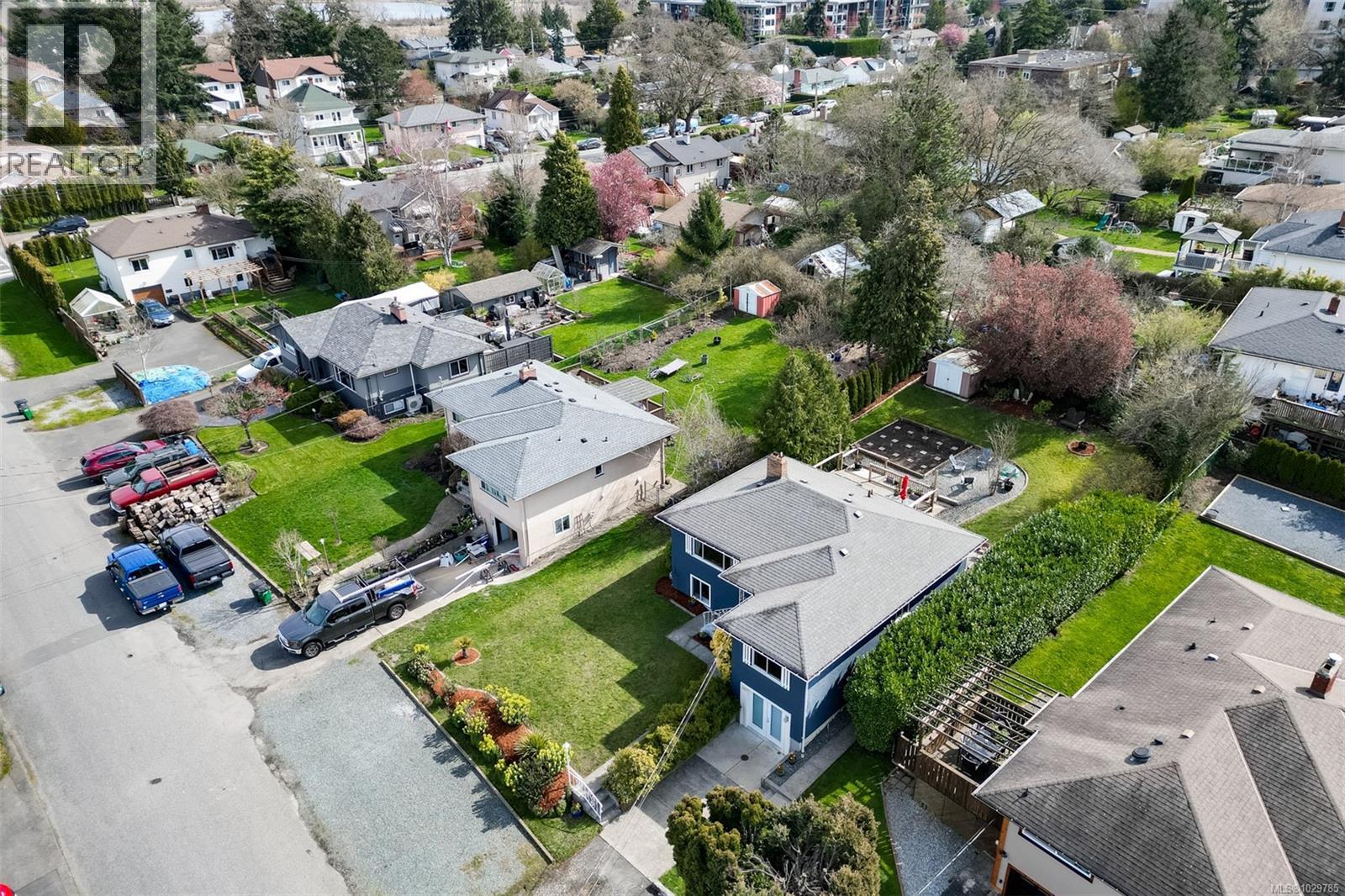  3855 Seaton Street, Saanich