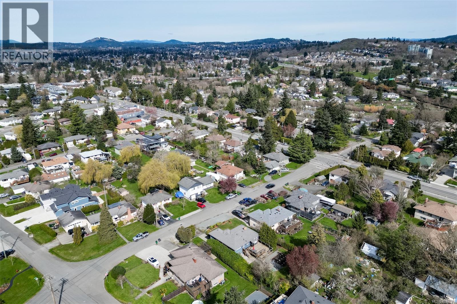  3855 Seaton Street, Saanich