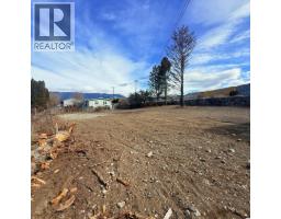 7114 Hillcrest Drive, Kamloops, BC V0K2J0 Photo 6