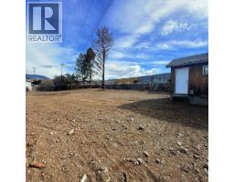 7114 Hillcrest Drive, Kamloops, BC V0K2J0 Photo 9