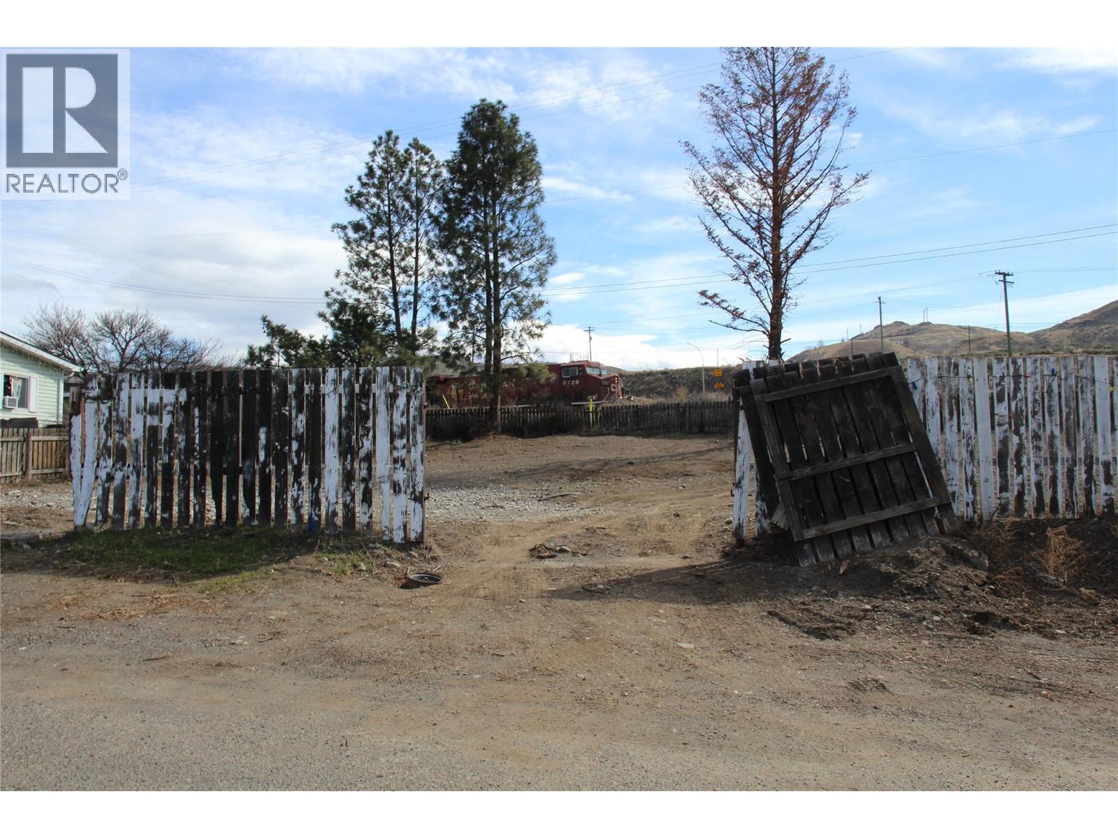  7114 Hillcrest Drive, Kamloops