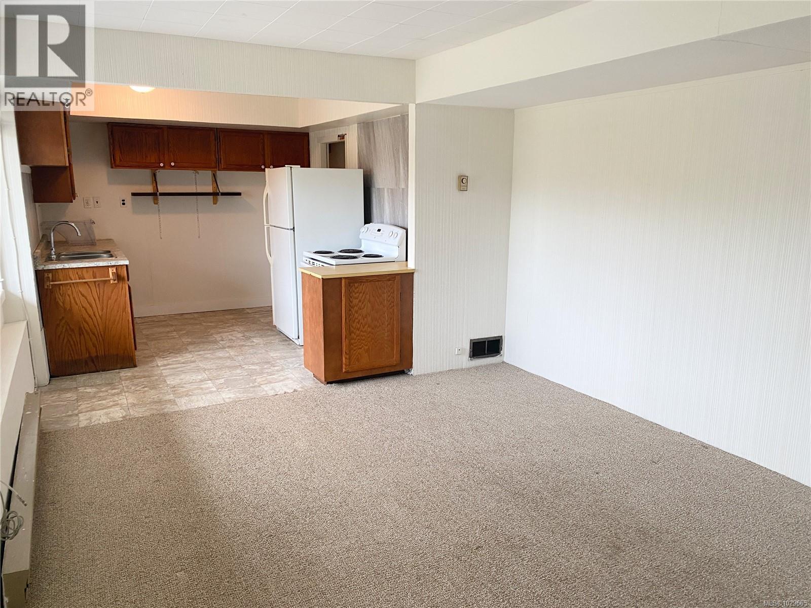  1178 Rhoda Lane, Esquimalt