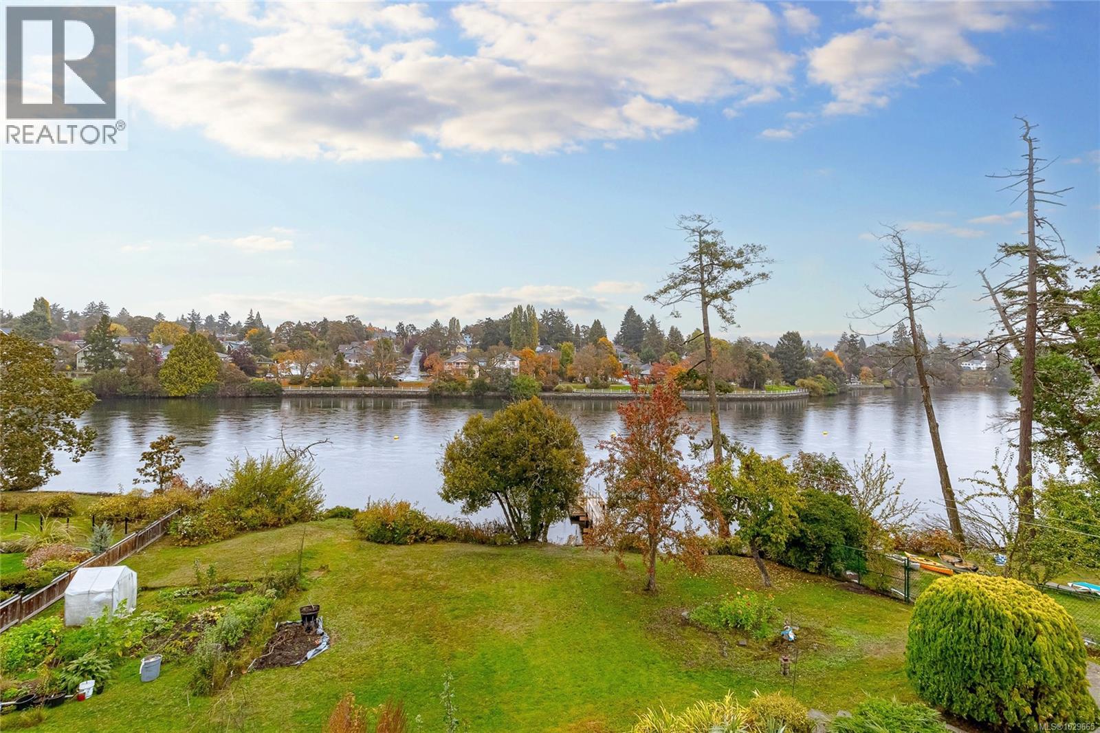  1178 Rhoda Lane, Esquimalt