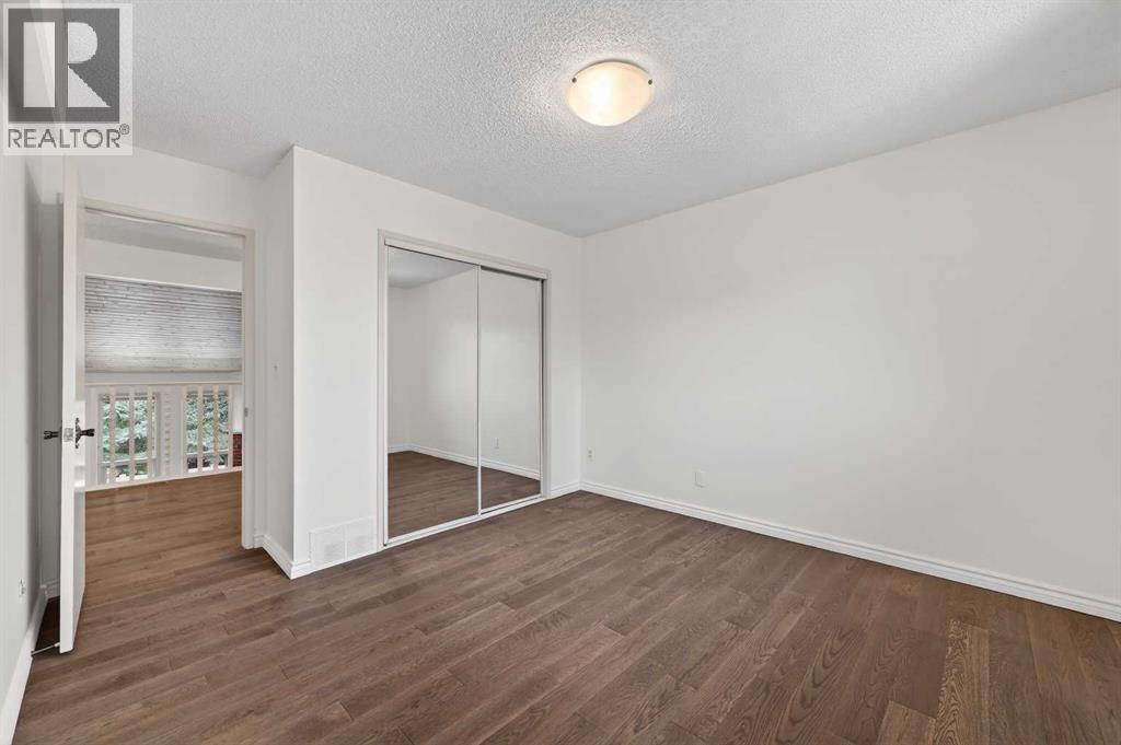 Single Family House 4 Level for Sale in  Canterbury Gardens SW Canyon Meadows Calgary 