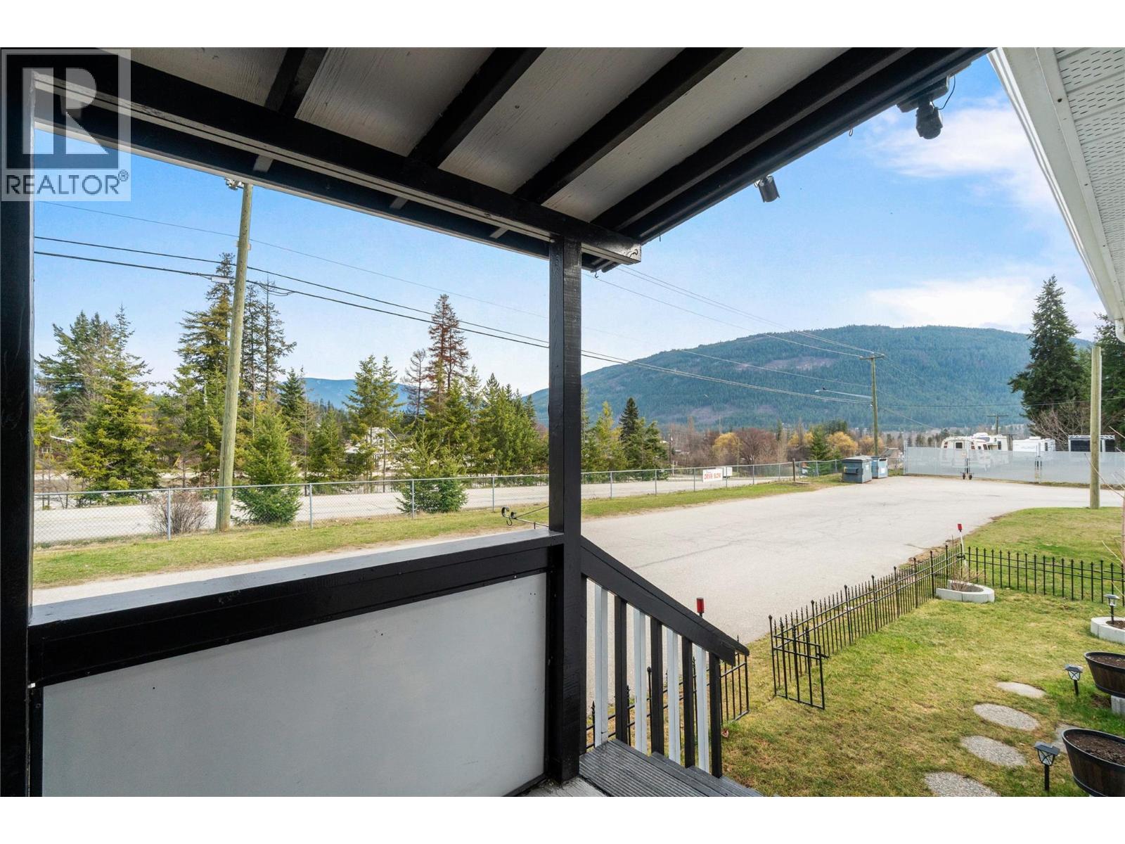 70 3350 10 Avenue Northeast, Salmon Arm