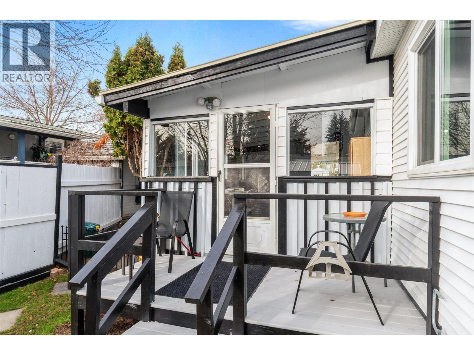 70 3350 10 Avenue Northeast, Salmon Arm