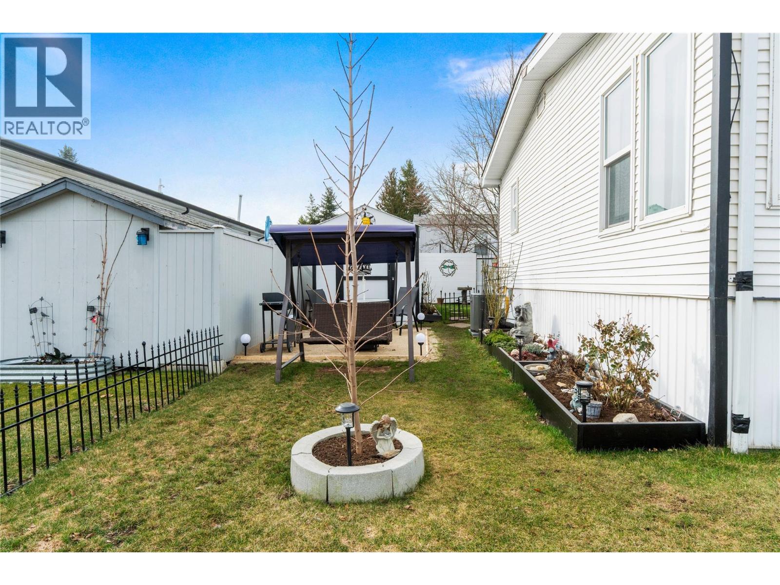 70 3350 10 Avenue Northeast, Salmon Arm
