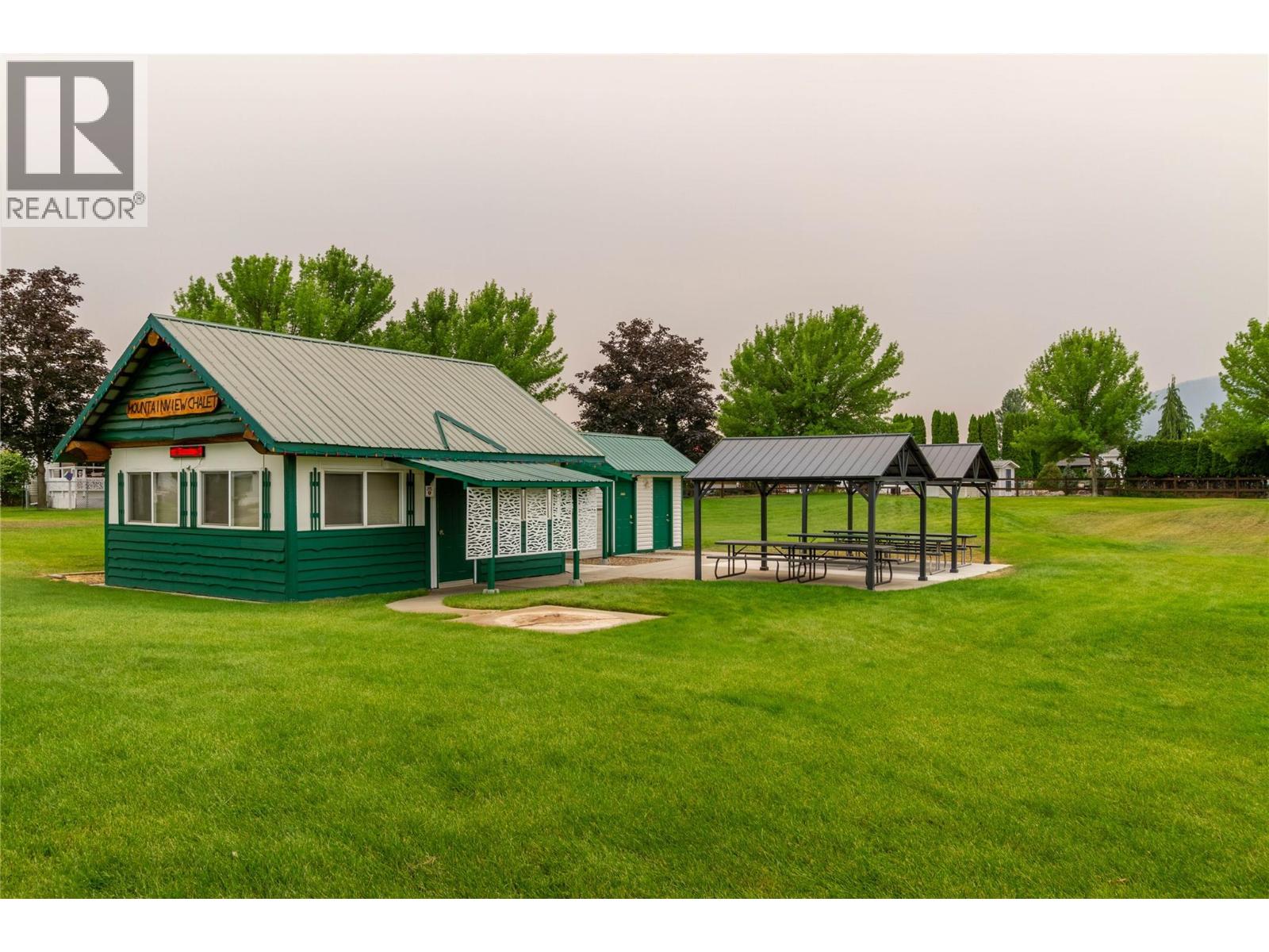 107 9510 97N Highway, Vernon