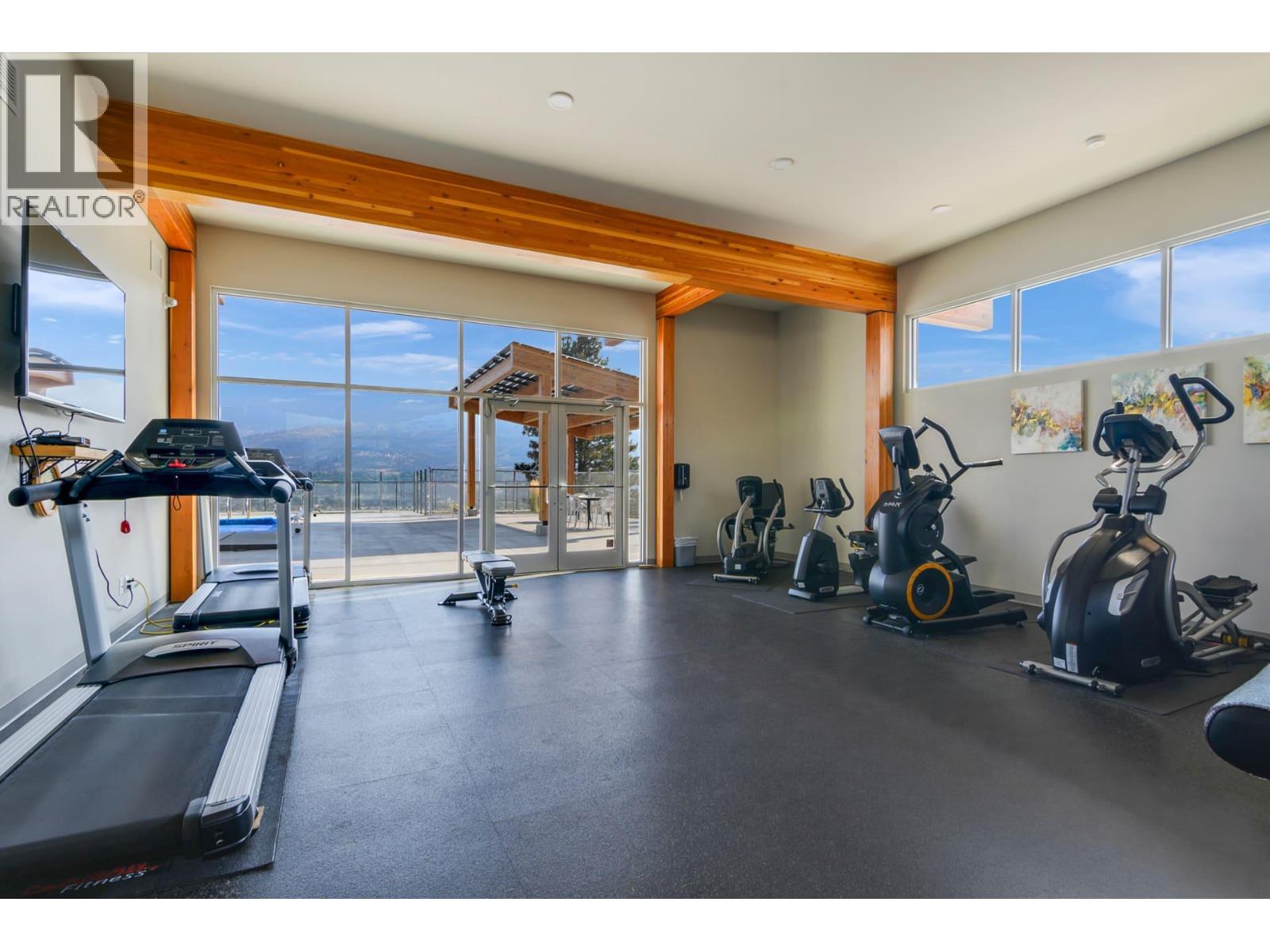 322 300 VISTA Park, Penticton
