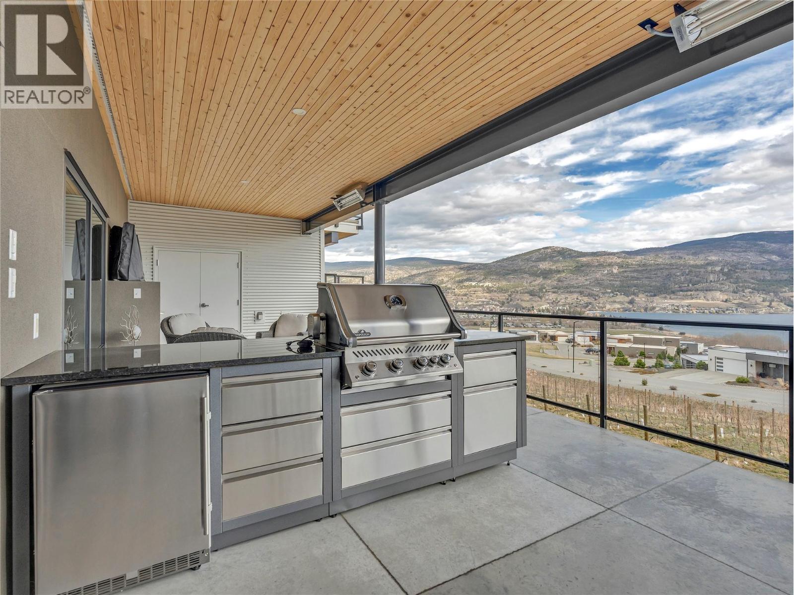 322 300 VISTA Park, Penticton