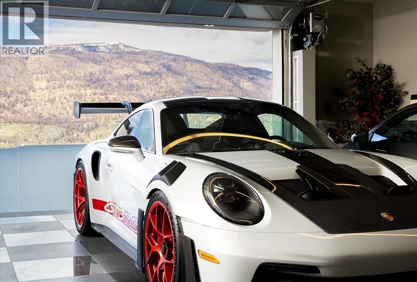 19 180 Sheerwater Court, Kelowna