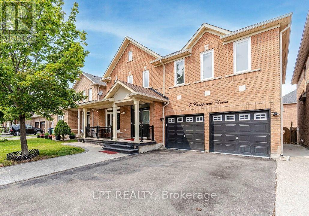 7 CHAPPARAL DRIVE,Brampton (Sandringham-Wellington),,