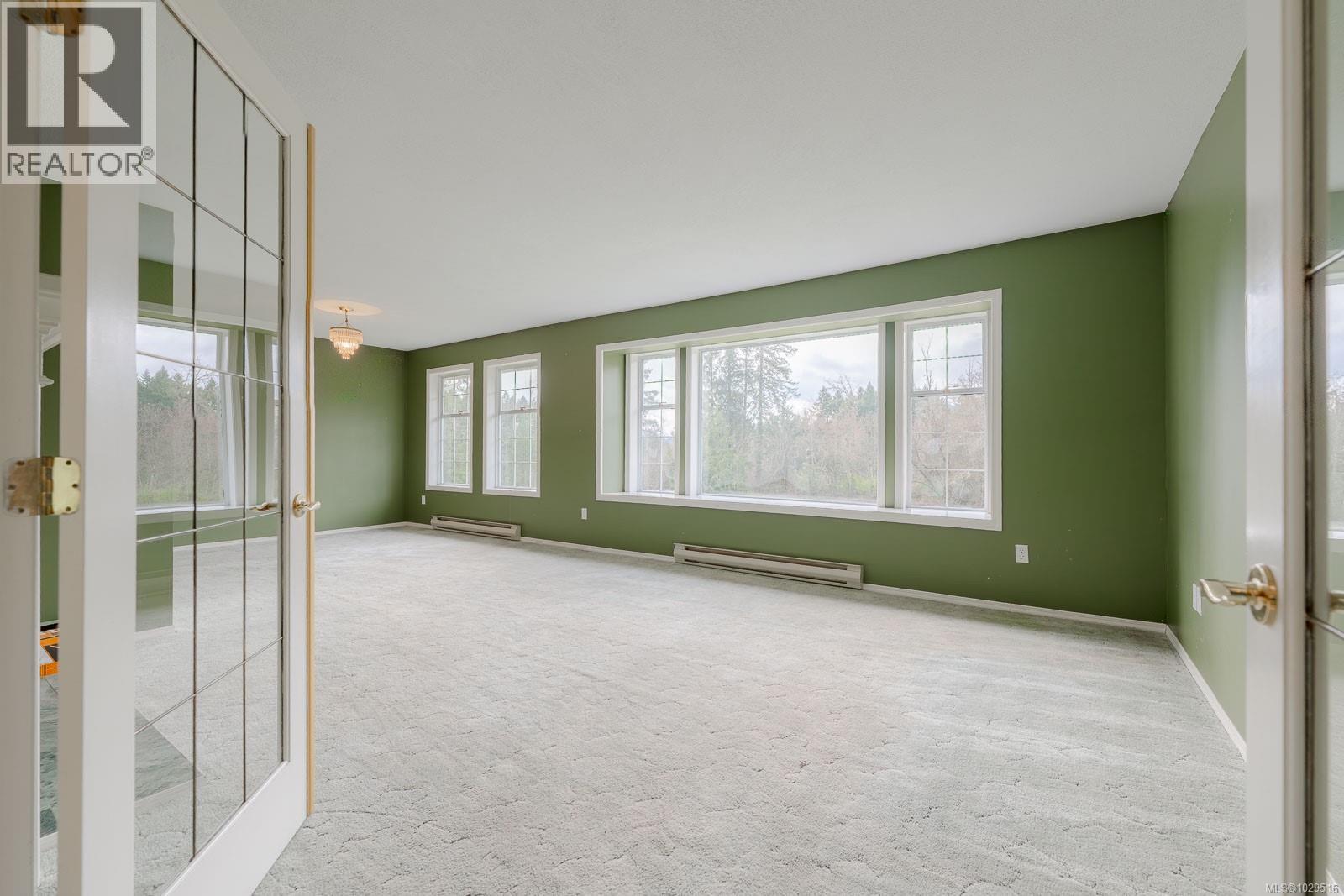 4935 LANGTRY RD - 28