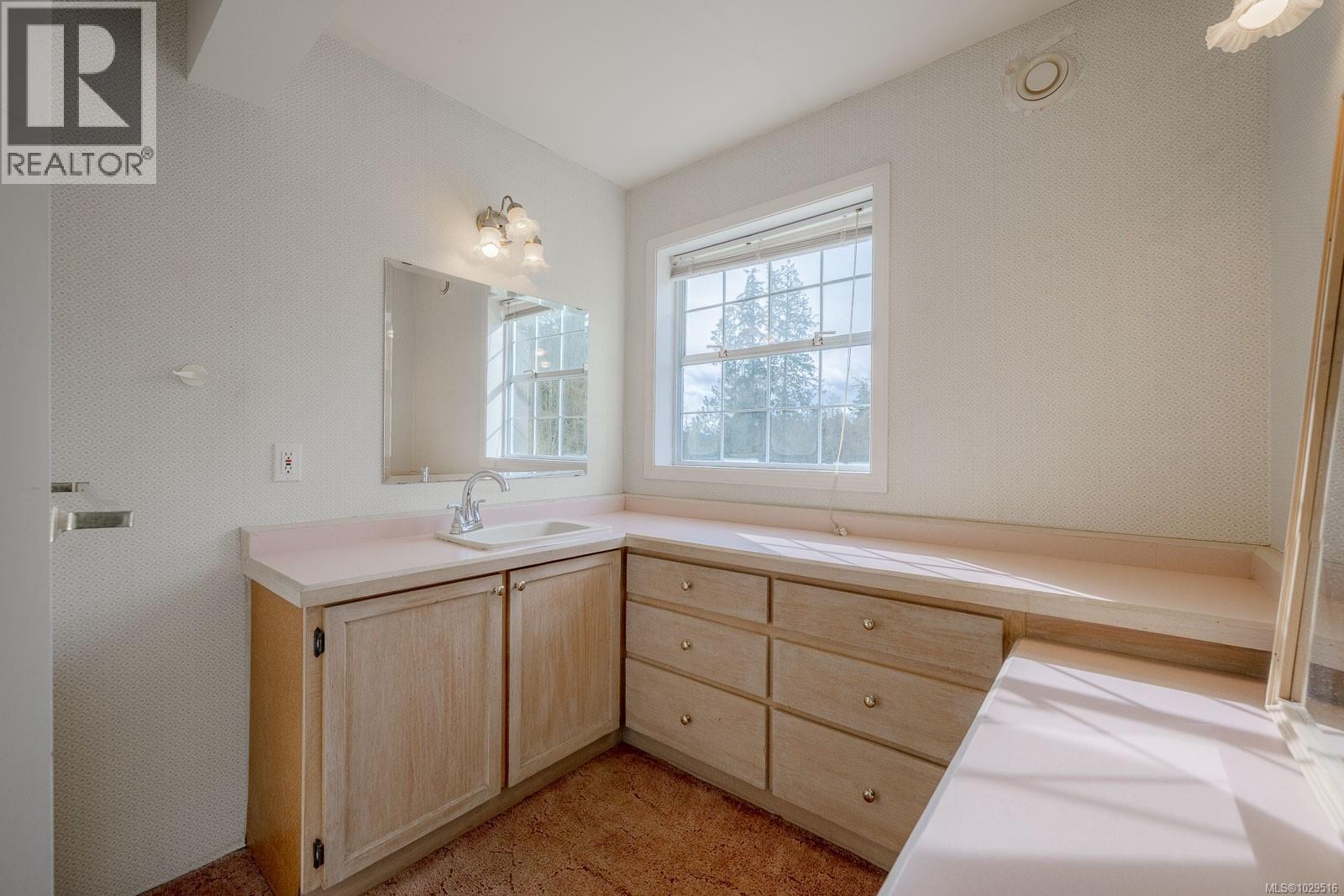 4935 LANGTRY RD - 42