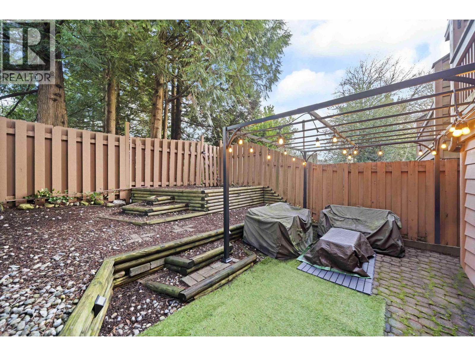 216 CAMBRIDGE WAY, Port Moody