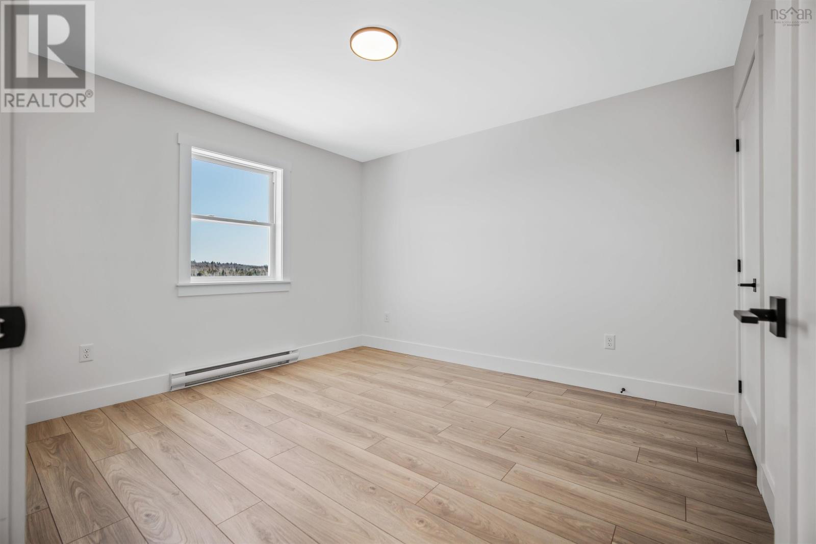 Property 6 of 23 of 28 Grove Street