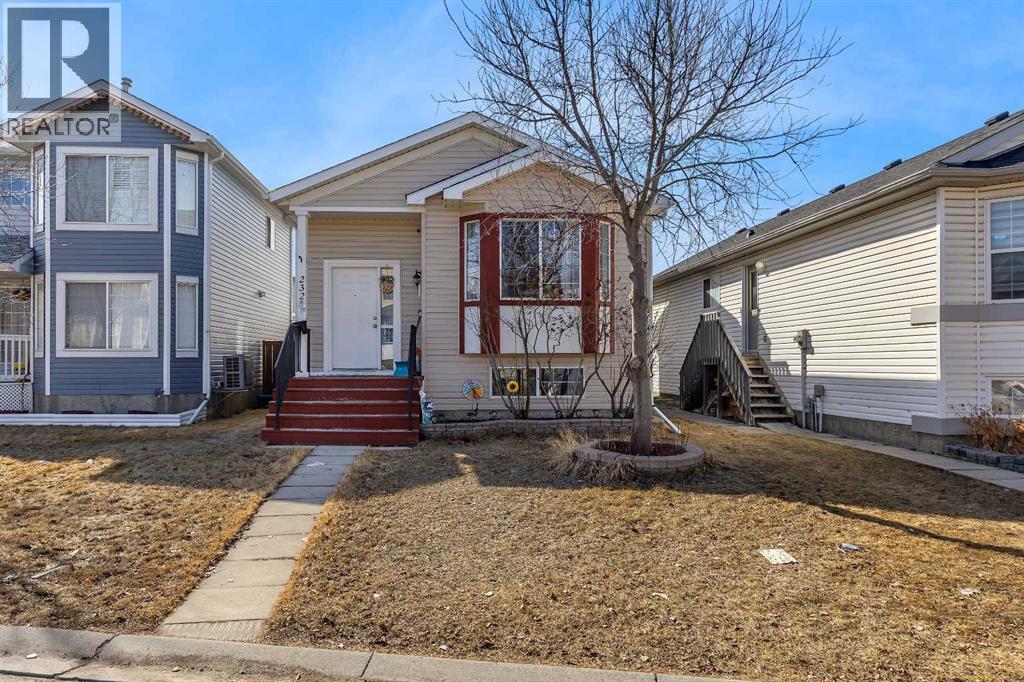 Single Family House 4 Level for Sale in  Martin Crossing Way NE Martindale Calgary 